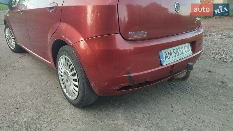 Хэтчбек Fiat Grande Punto 2008 в Романове