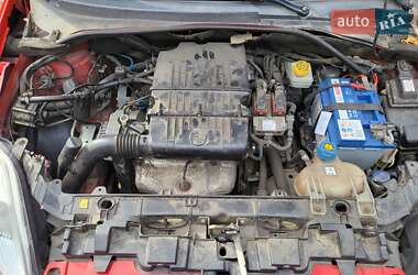 Хэтчбек Fiat Grande Punto 2011 в 