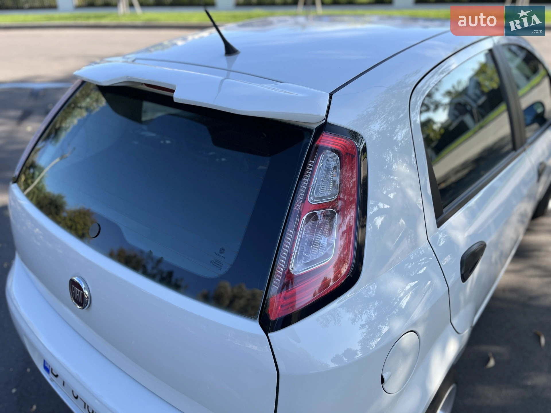 2012 Fiat Punto - мініатюра 15