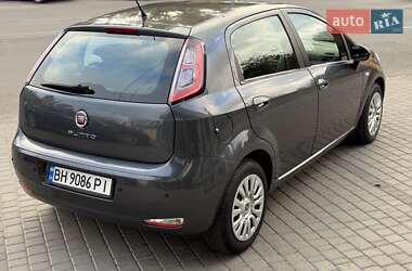 Хетчбек Fiat Grande Punto 2013 в  фото 2 Хетчбек Fiat Grande Punto 2013 в