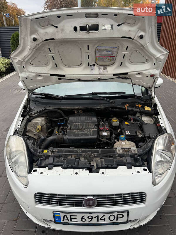 Хетчбек Fiat Grande Punto 2008 в Черкасах фото 8 Хетчбек Fiat Grande Punto 2008 в Черкасах