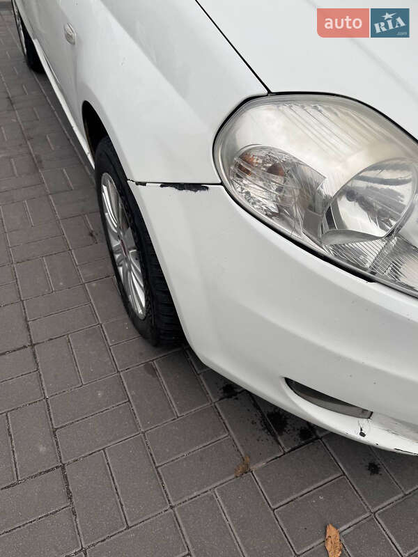 Хетчбек Fiat Grande Punto 2008 в Черкасах фото 14 Хетчбек Fiat Grande Punto 2008 в Черкасах