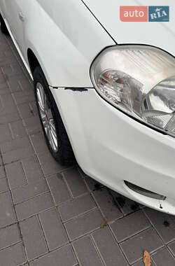 Хетчбек Fiat Grande Punto 2008 в  фото 14 Хетчбек Fiat Grande Punto 2008 в