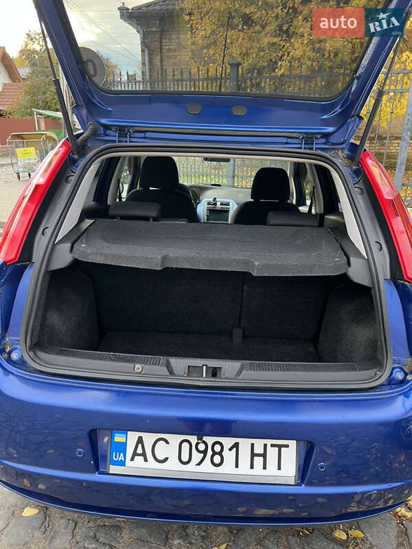 Хетчбек Fiat Grande Punto 2007 в Луцьку фото 10 Хетчбек Fiat Grande Punto 2007 в Луцьку