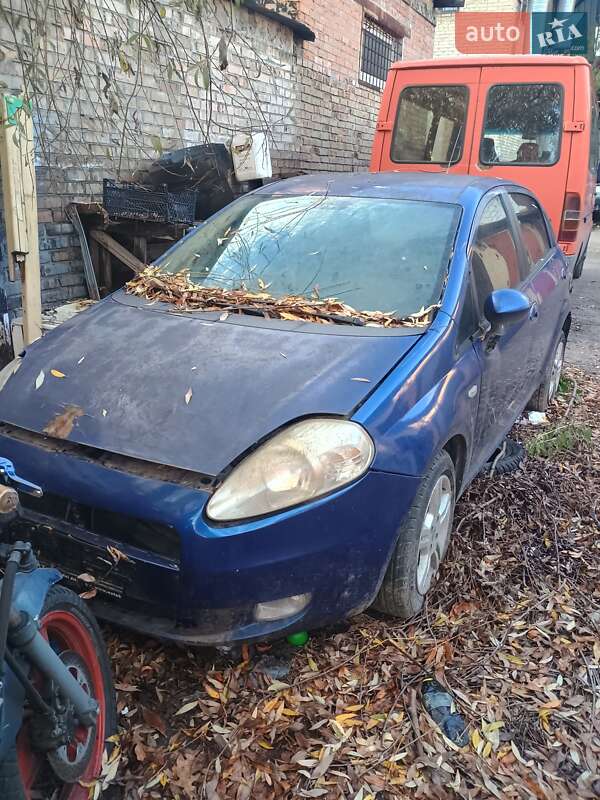Хэтчбек Fiat Grande Punto 2007 в Киеве фото 2 Хэтчбек Fiat Grande Punto 2007 в Киеве