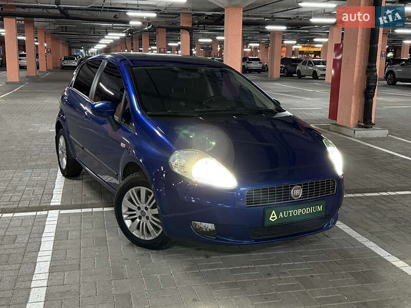 Хэтчбек Fiat Grande Punto 2008 в Киеве фото 3 Хэтчбек Fiat Grande Punto 2008 в Киеве