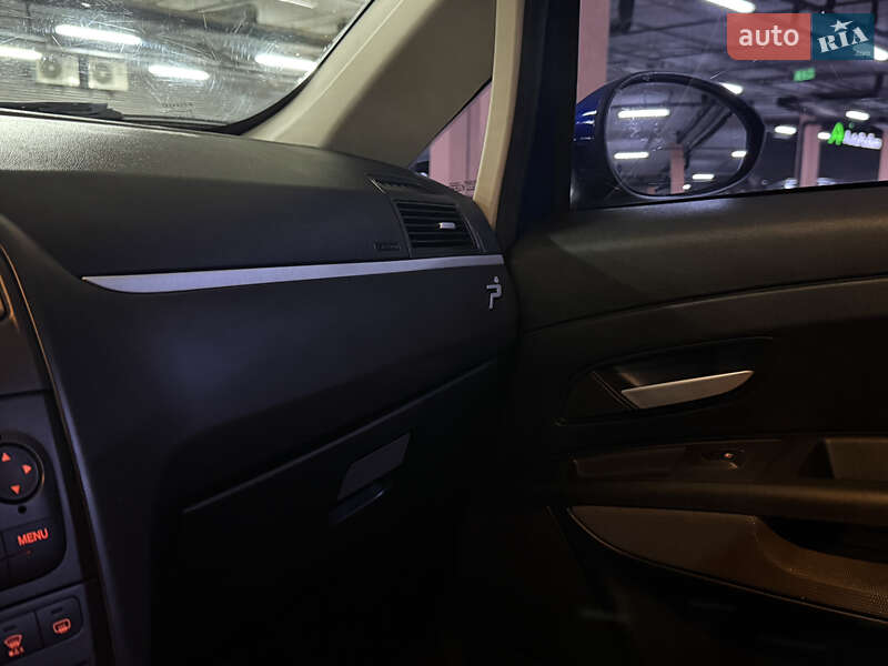 Хэтчбек Fiat Grande Punto 2008 в Киеве фото 16 Хэтчбек Fiat Grande Punto 2008 в Киеве