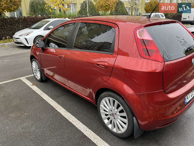 Хэтчбек Fiat Grande Punto 2007 в Софиевской Борщаговке