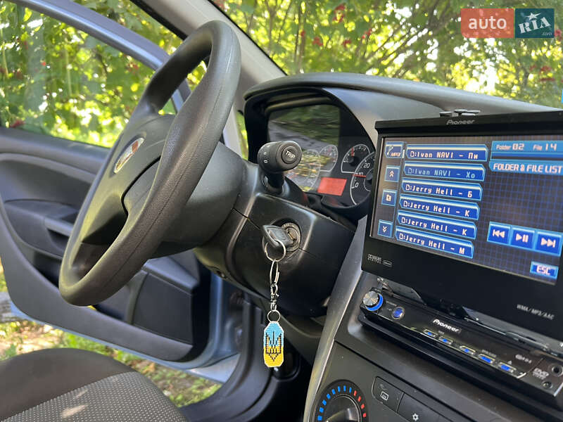 Хетчбек Fiat Grande Punto 2010 в Луцьку