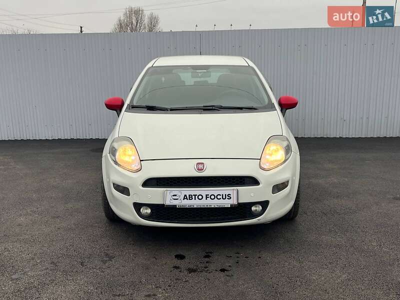 Хетчбек Fiat Grande Punto 2012 в Києві фото 3 Хетчбек Fiat Grande Punto 2012 в Києві