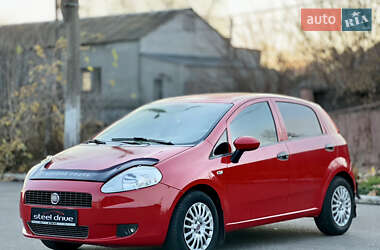 Хетчбек Fiat Grande Punto 2009 в Миколаєві