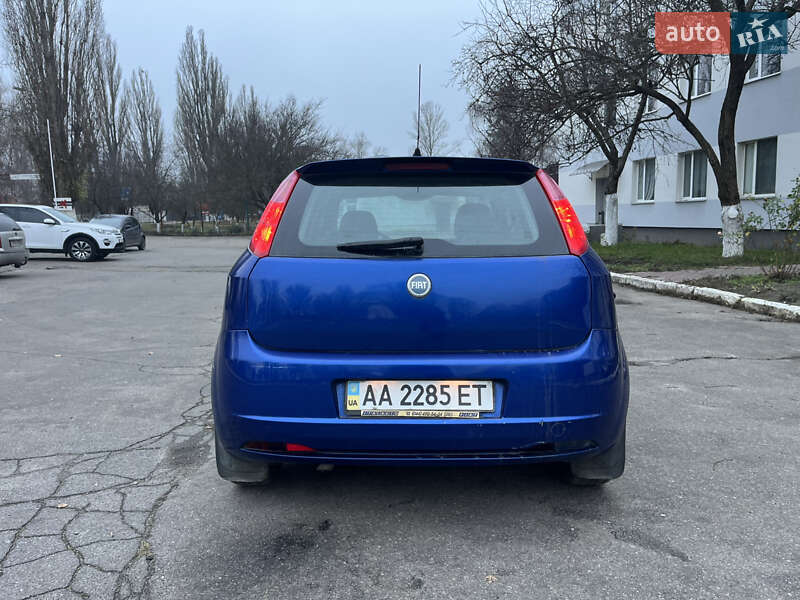 Хэтчбек Fiat Grande Punto 2007 в Киеве