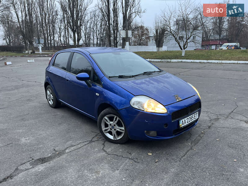 Хэтчбек Fiat Grande Punto 2007 в Киеве