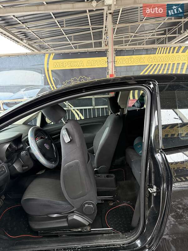 Хетчбек Fiat Grande Punto 2008 в Ірпені