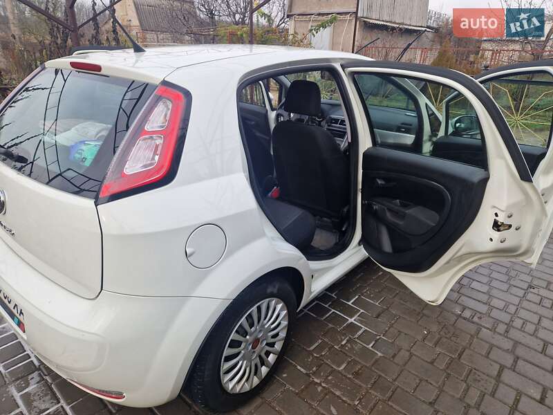 Хетчбек Fiat Grande Punto 2013 в Кривому Розі