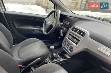 Хэтчбек Fiat Grande Punto 2013 в Ивано-Франковске