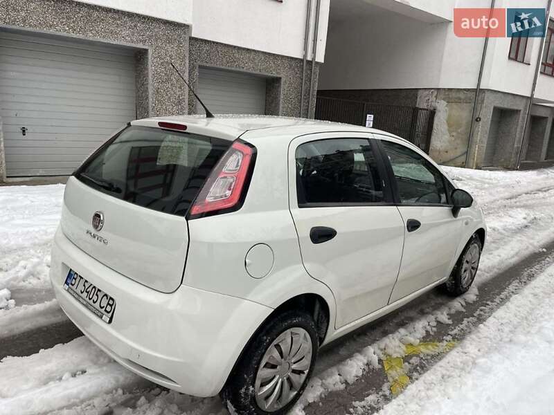 Хетчбек Fiat Grande Punto 2013 в Івано-Франківську