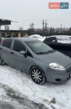 Хэтчбек Fiat Grande Punto 2011 в Виннице