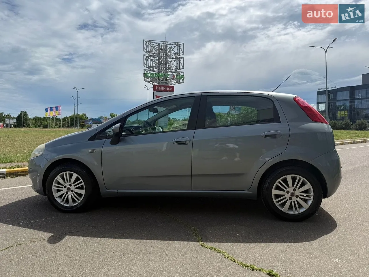 2010 Fiat Punto - мініатюра 11