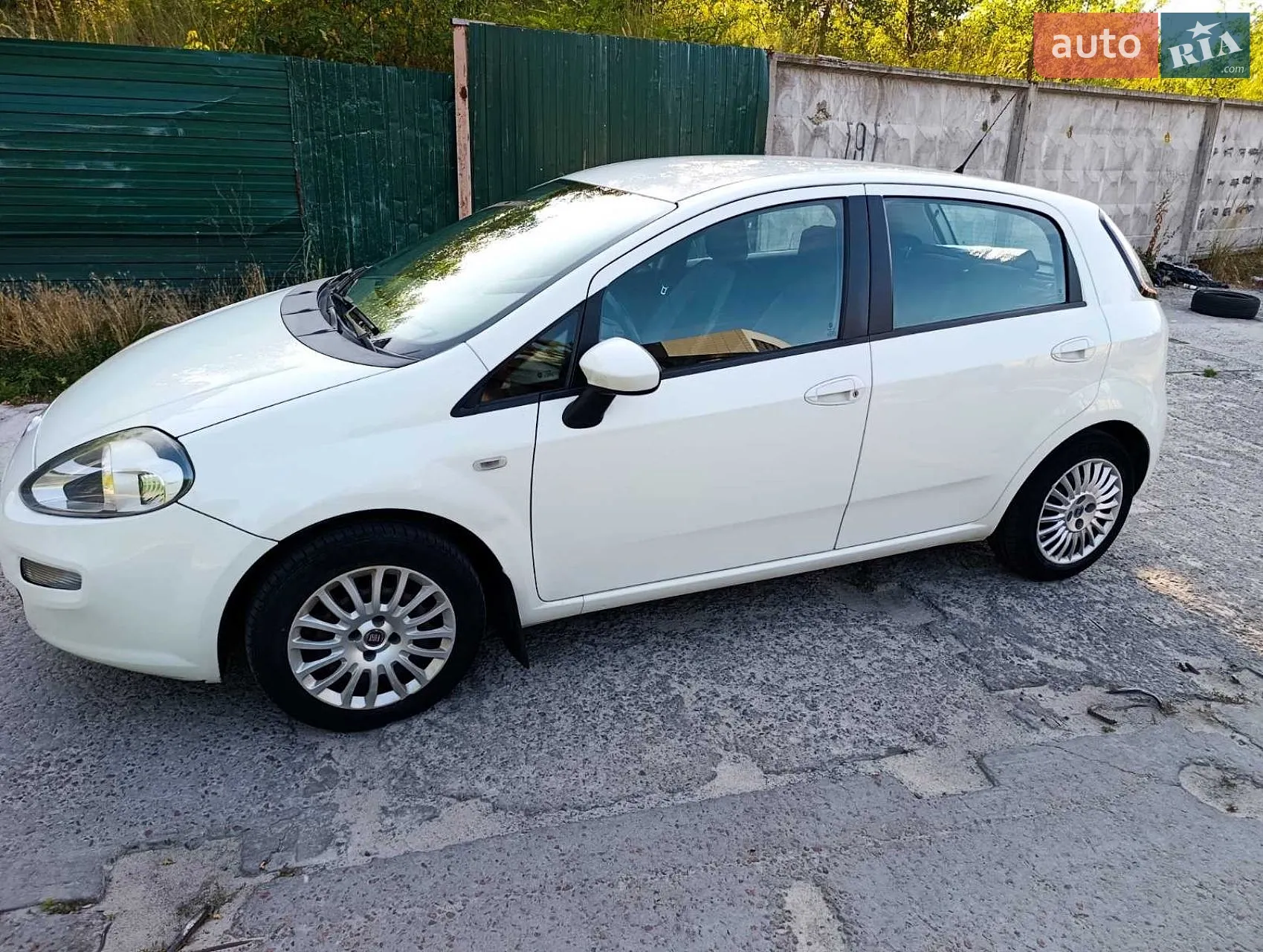 2013 Fiat Punto - мініатюра 15