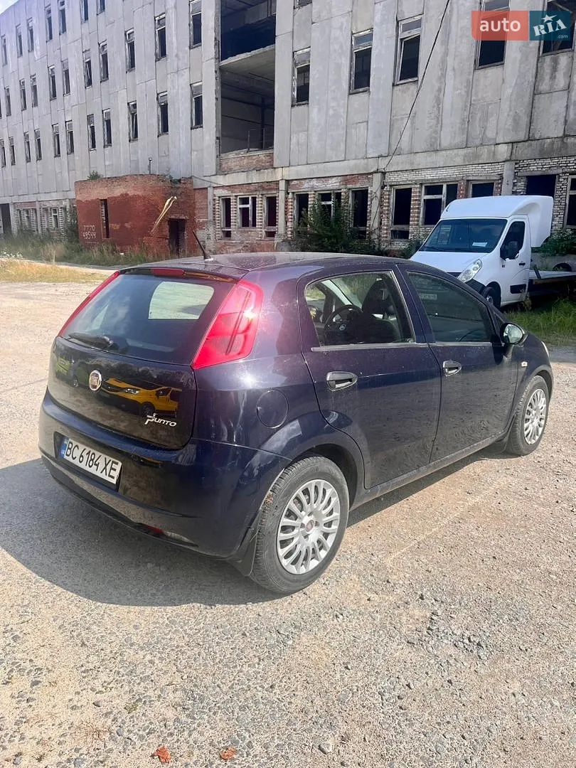 2011 Fiat Punto - мініатюра 6