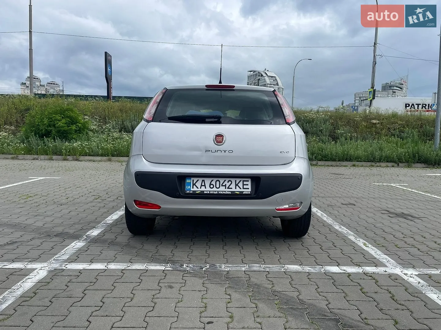 2011 Fiat Punto - мініатюра 10