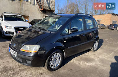 Минивэн Fiat Idea 2004 в 