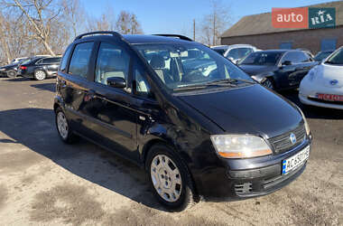 Минивэн Fiat Idea 2004 в 