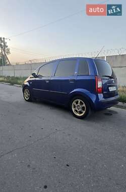 Минивэн Fiat Idea 2007 в 