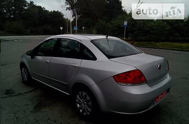 Седан Fiat Linea 2012 в Львове