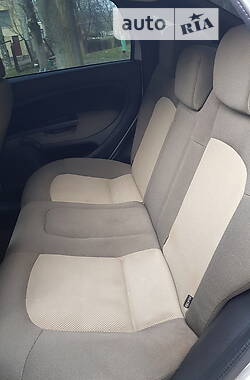 Седан Fiat Linea 2012 в 