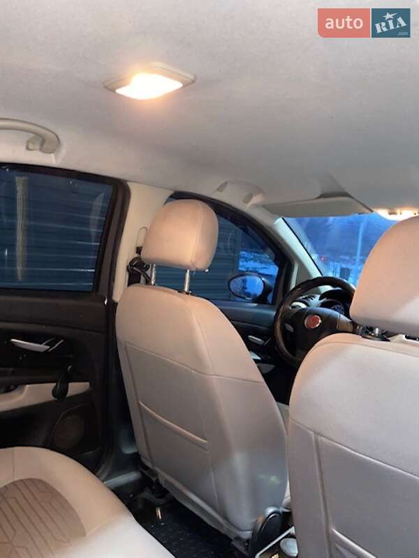 Седан Fiat Linea 2013 в Сумах фото 4 Седан Fiat Linea 2013 в Сумах