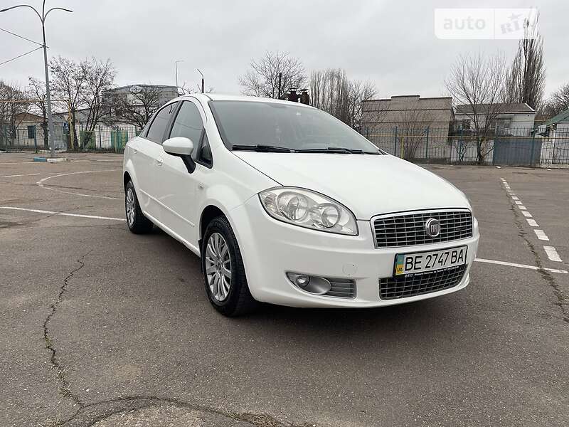 2012 Fiat Linea, VIN ZFA32300003184591:plate — photo 1 (autoria)