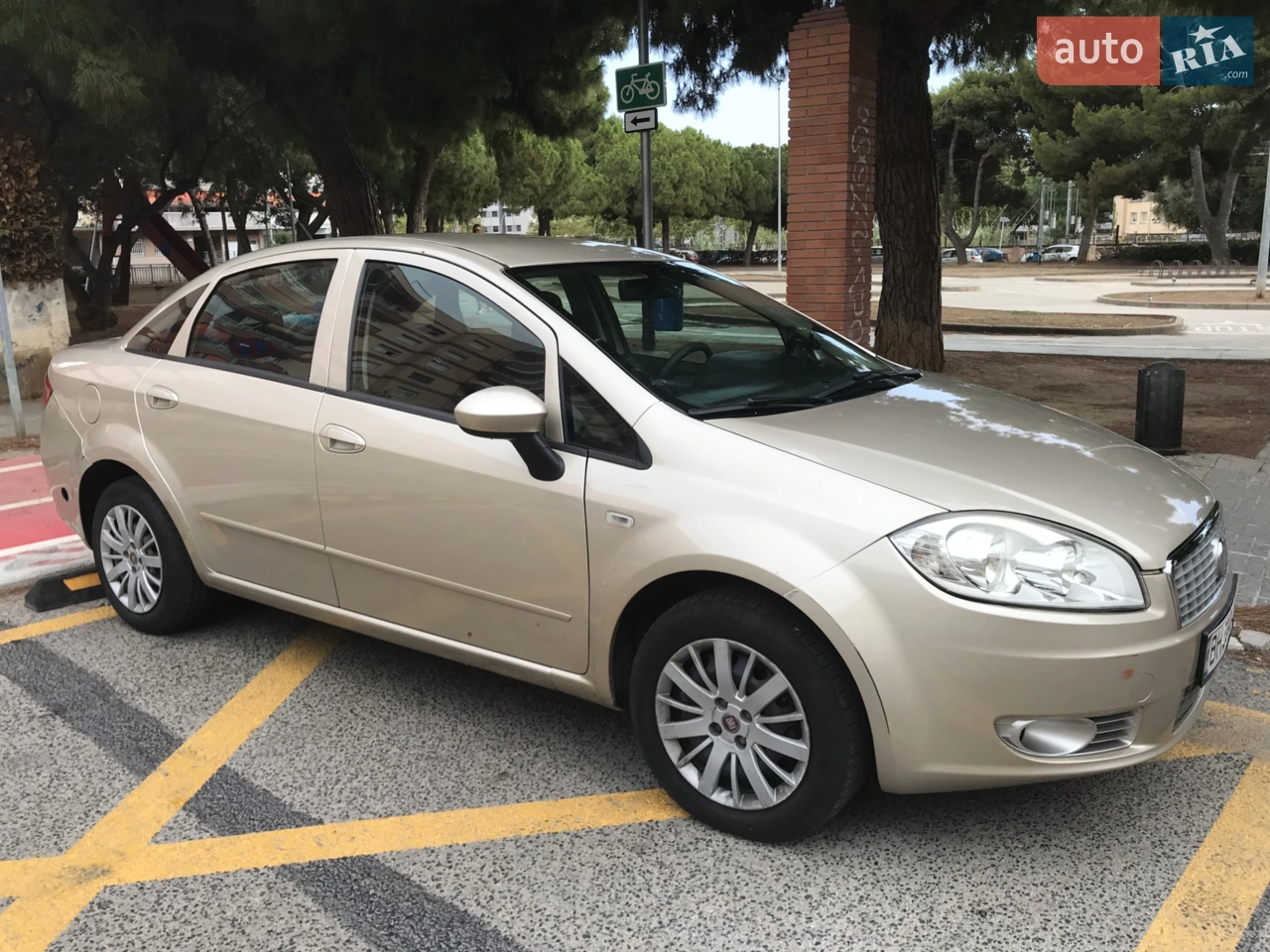 2013 Fiat Linea - мініатюра 10