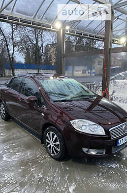 Седан Fiat Linea 2012 в Ивано-Франковске