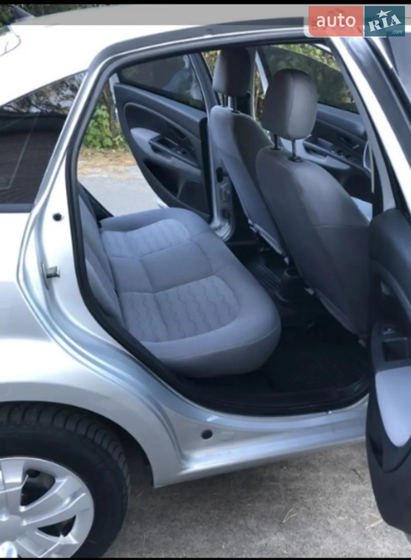 2013 Fiat Linea - мініатюра 12