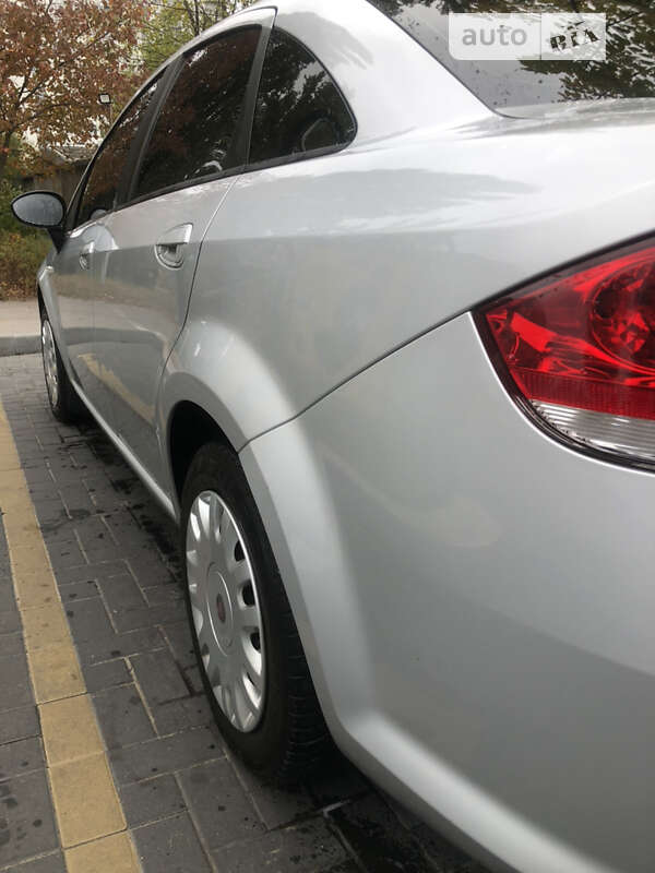 Седан Fiat Linea 2013 в Киеве фото 8 Седан Fiat Linea 2013 в Киеве