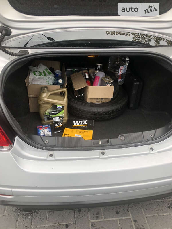 Седан Fiat Linea 2013 в Киеве фото 16 Седан Fiat Linea 2013 в Киеве