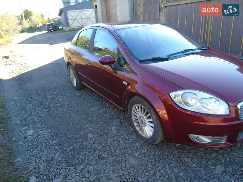 Седан Fiat Linea 2008 в Ровно