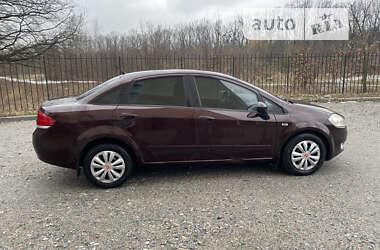 Седан Fiat Linea 2011 в Киеве