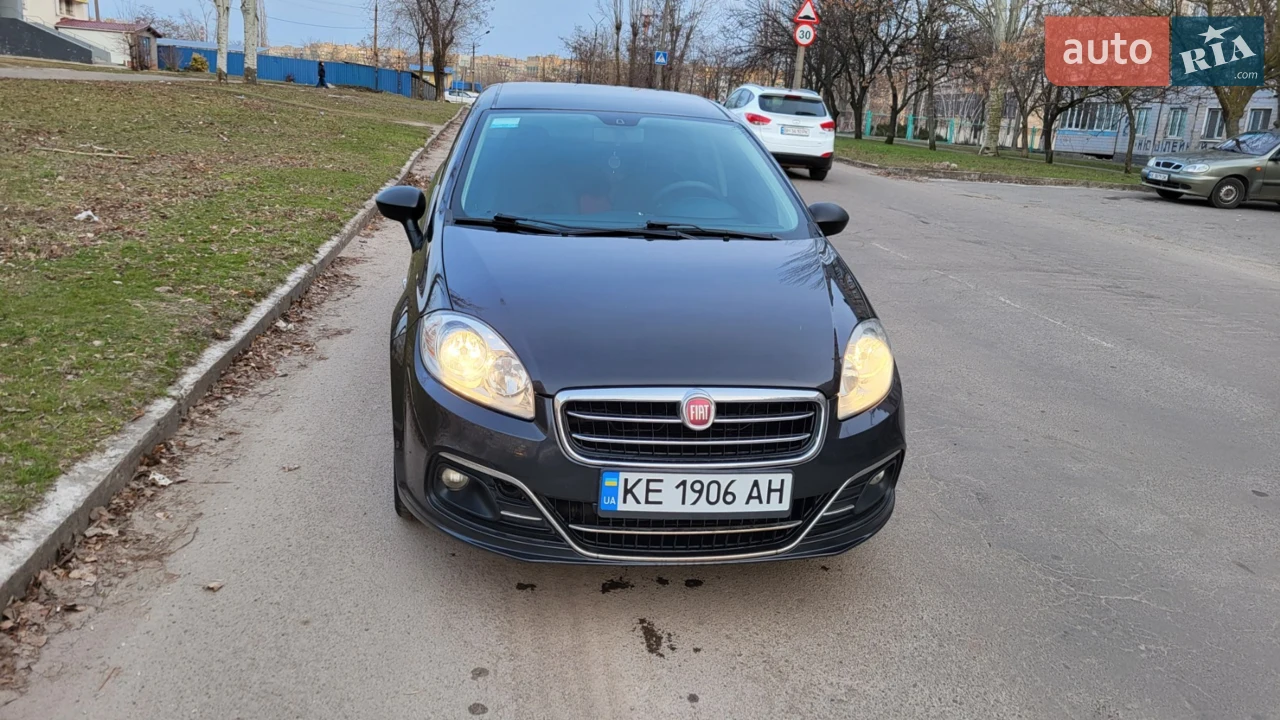 2013 Fiat Linea - мініатюра 16