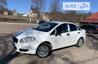 Седан Fiat Linea 2012 в Чернігові