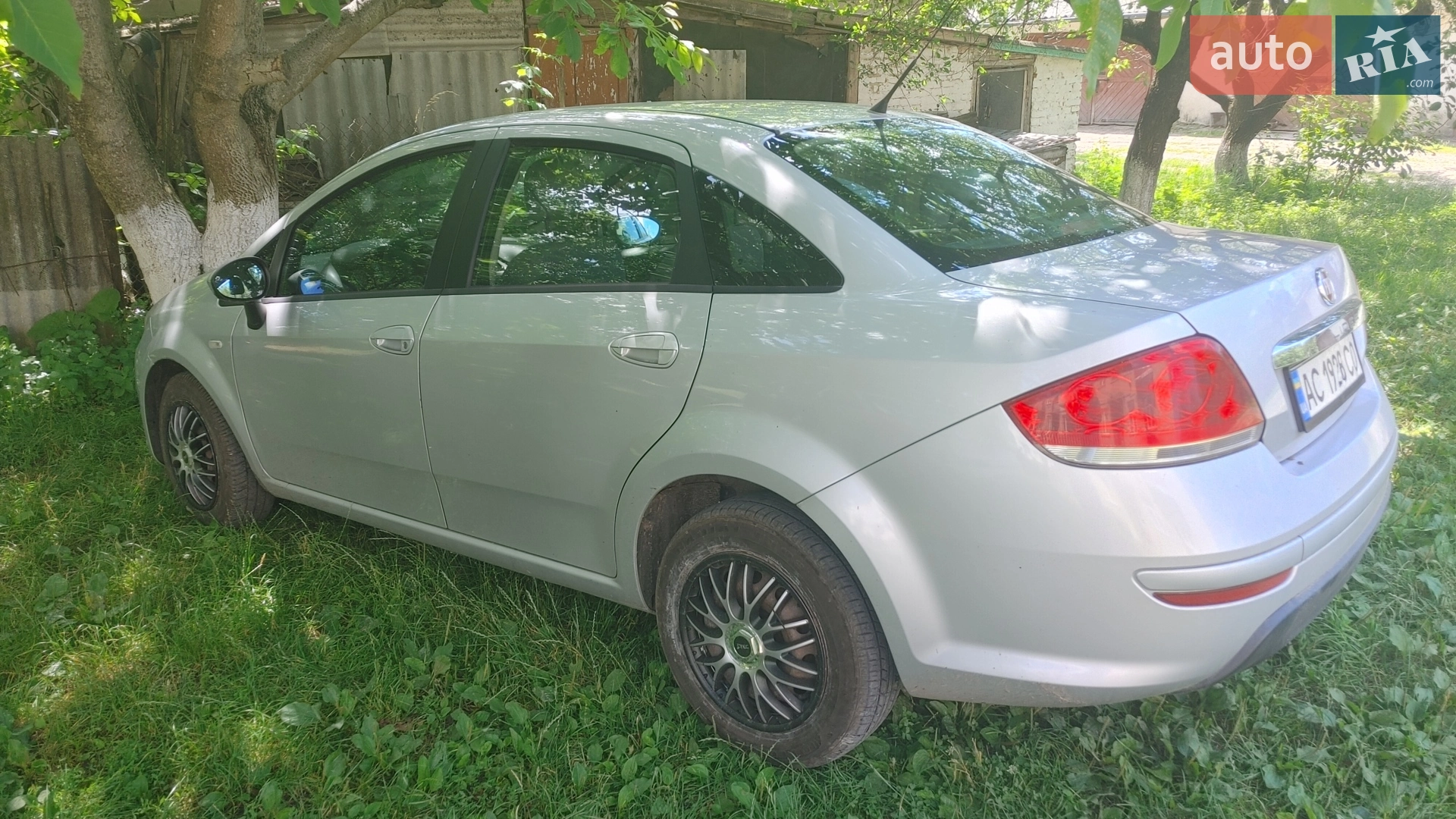 2013 Fiat Linea - мініатюра 3