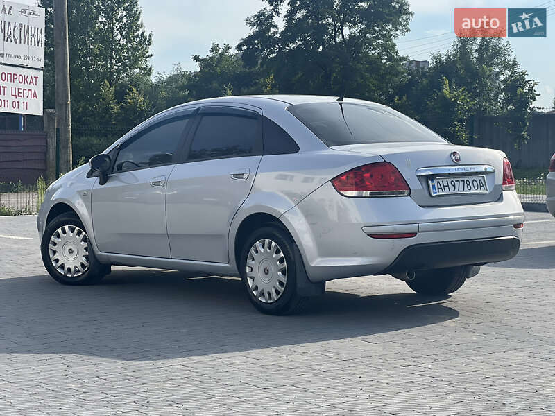 Седан Fiat Linea 2013 в Львове