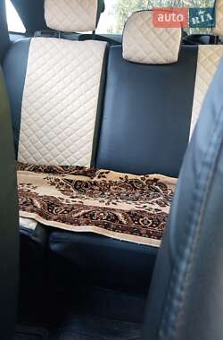 Седан Fiat Linea 2010 в 