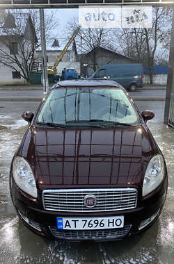 Седан Fiat Linea 2012 в 