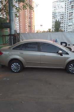 Седан Fiat Linea 2012 в Киеве