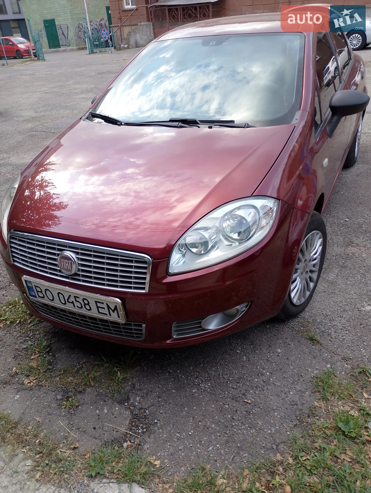 2010 Fiat Linea - фото 1