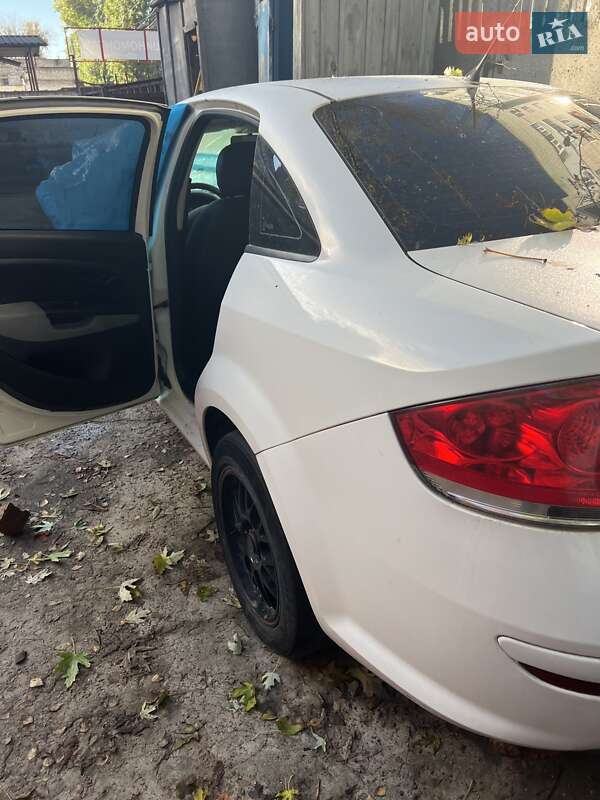 Седан Fiat Linea 2013 в Чернигове