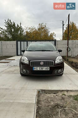 Седан Fiat Linea 2012 в Дніпрі